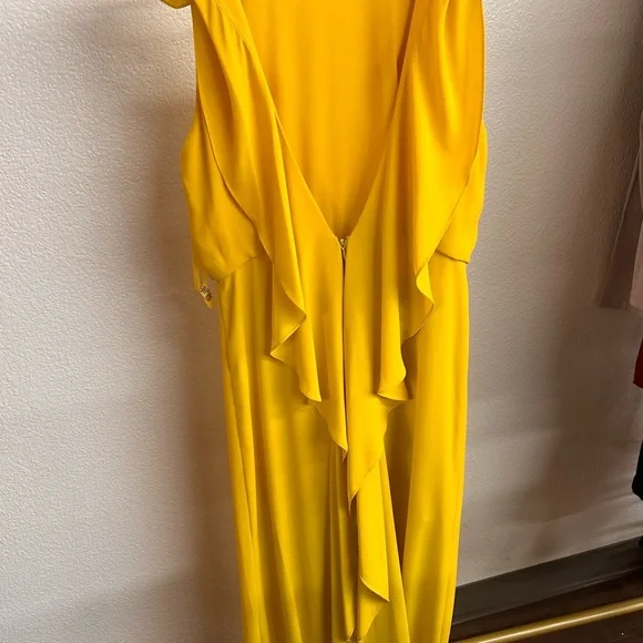 BCBGMaxAzria Vibrant Yellow Maxi Dress - Picture 4 of 10